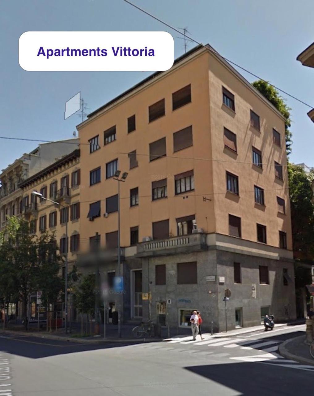 Roomy Apartment Duomo & San Babila Milão Exterior foto